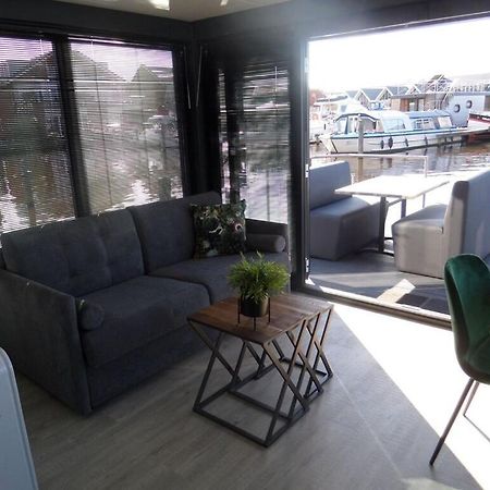 Modern Houseboat With Air Conditioning Located In Marina Uitgeest Kültér fotó